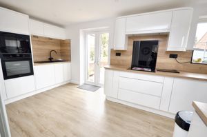 Kitchen- click for photo gallery